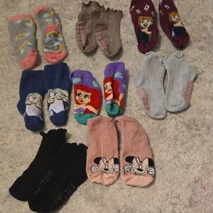 Disney Kids Socks Pack with Pink, Purple, Blue, Gray, Black, Tan Accents